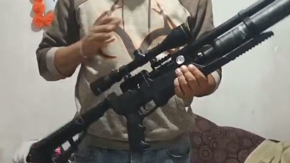 WhatsApp Video 2026-02-11 at 23.17.45 (1)